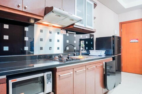 Nice and Private 1BR Apartment at Thamrin Residence By Travelio