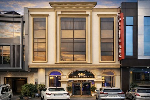 호텔 로터스 아크