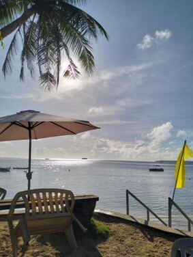 에디스 비치 리조트 샤르가오