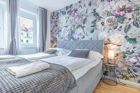 도시 발코니가 있는 아늑한 1베드룸 1거실 아파트먼트