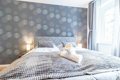 시티 센터까지 9분, 1베드룸, 1거실, 발코니 있음