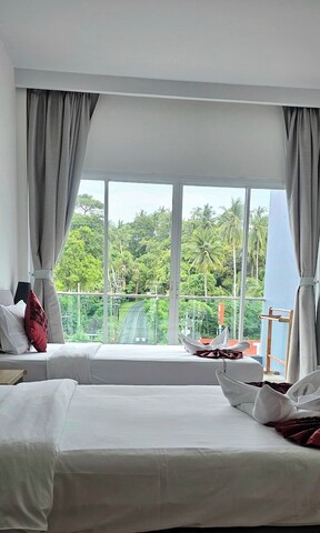 암 수린 플레이스