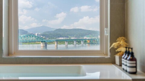 춘천 더헤이븐 리버펜션