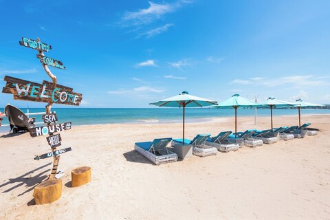 짐바란 베이 비치 리조트 & 스파