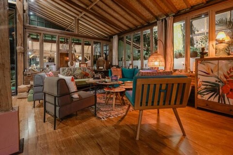 Tropical Kasbah Neighbourhood - Beji Mas