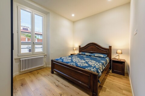 오르카냐 바이 MMega