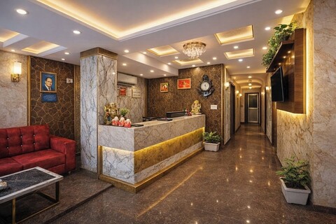 호텔 스마트 인 마히팔푸르 델리 공항