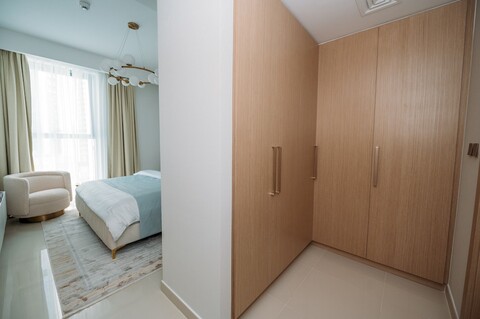 뉴! 럭셔리어스 스테이 두바이 크리크 발코니 & 뷰