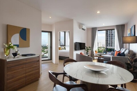 오크우드 스위트 티완논 방콕