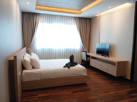 더 리젠트 풀 빌라 카말라