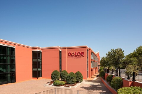 돌체 바이 윈덤 바르셀로나 리조트