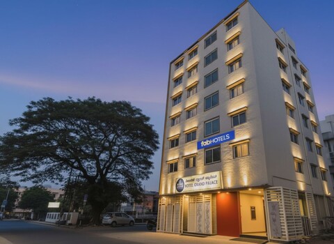 FabHotel A 화이트 펄 스위트 - 방갈로르 공항 근처