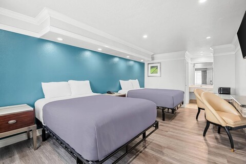 로드웨이 인 커머스 - 로스앤젤레스