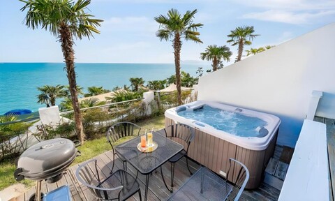 마린피아스파 앤 풀빌라