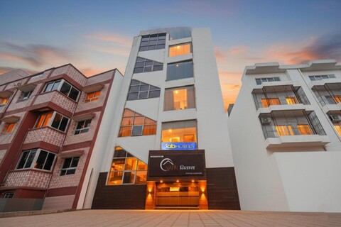 FabHotel Yatri Nivas - Assi Ghat