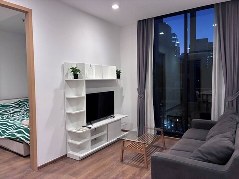 프롬퐁 중심부의 매력적인 2 베드룸 아파트먼트