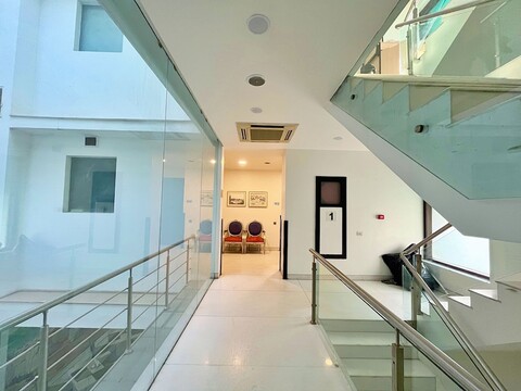 오리온 호텔 바이 엠버 인