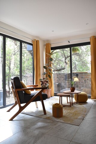 아파트먼트 아트 타낫