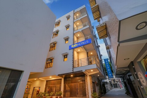 팹호텔 돌핀 인터내셔널