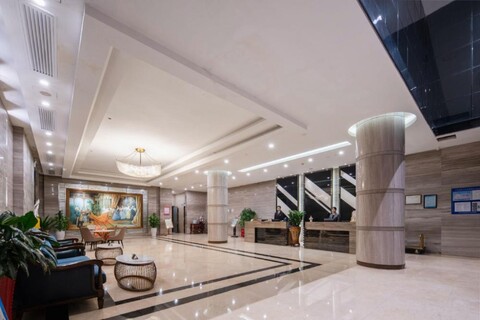 Dayhello Hotel (Shangchuan Metro Station)