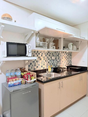 러브 앤 그레이스 스테이케이션