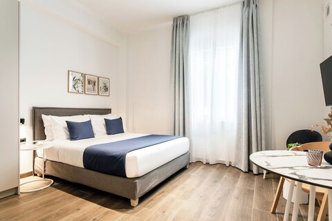 클레오 II 바이 조이아 리빙