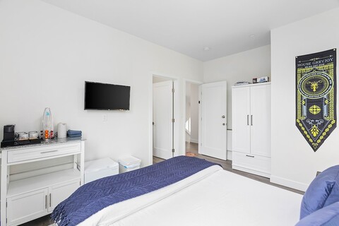 The Seattle Kraken Sweet Suite