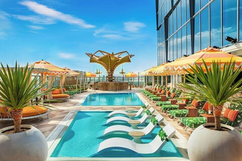 AC 호텔 다운타운 로스앤젤레스, 메리어트 호텔