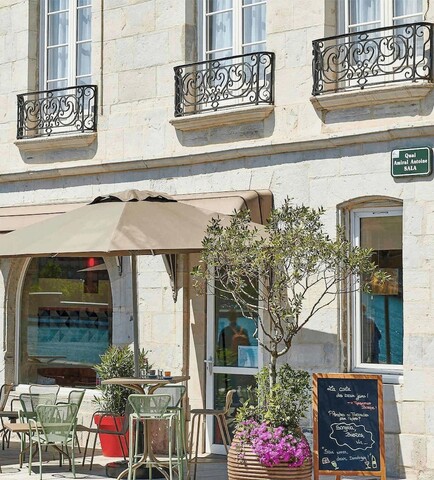 이비스 스틸 바욘 상트르 갸르