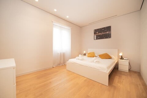 로마 팜필리 모던 아파트 (Pamphili)