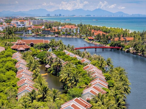 코이 리조트 & 스파 호이안