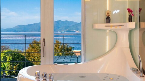 거제도 아하트 스파 펜션