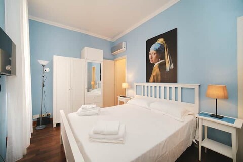 로마 페티나리 궁전건물 아파트 (Pettinari)