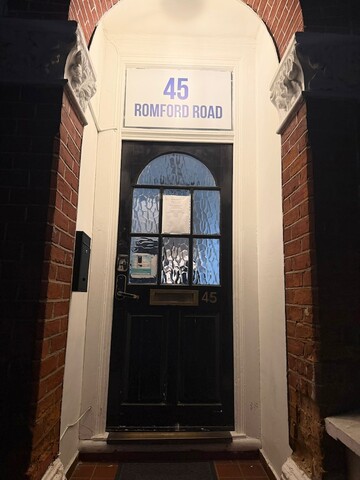 라얀스 로지 스트랫퍼드 런던, OYO 바이