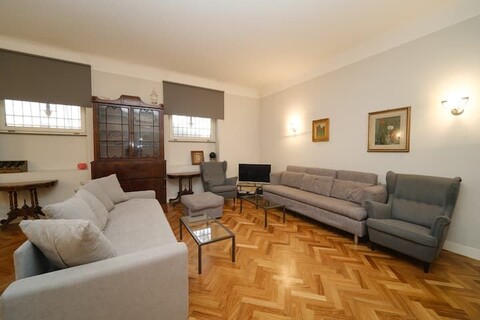 로마 알토비티 프리미엄 단독 민박 (Altoviti)