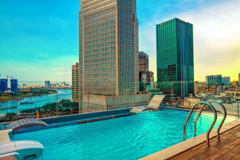 스카이 젬 센트럴 호텔