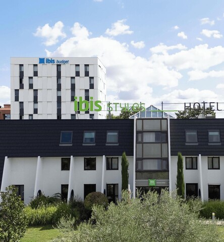 이비스 스타일 툴루즈 라베즈