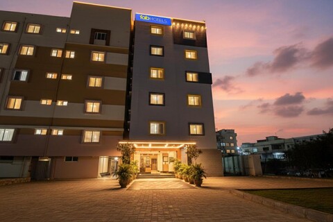Via Golden Grand Inn