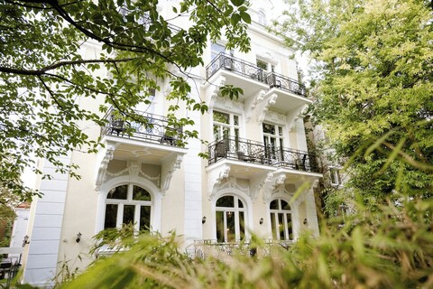 하이드아웃 호텔 빌라 R