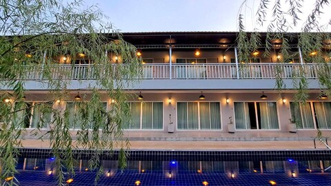 화이트 제이드 빌라 리조트