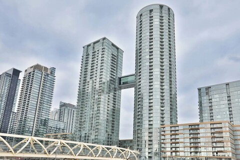 퍼레이드 2 스위트