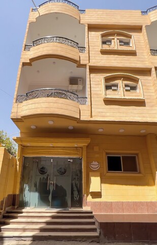 알래스카 피라미드 뷰