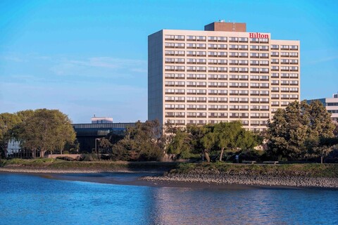 힐튼 샌프란시스코 에어포트 베이프론트