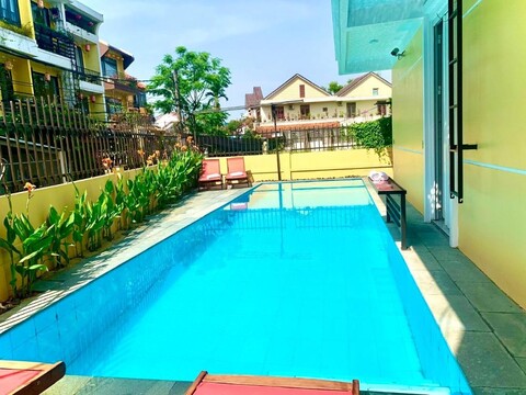 아만 리버사이드 호텔