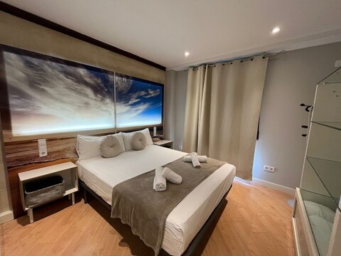 홈라이크스 마드리드