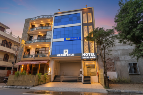 FabHotel Grand Bala