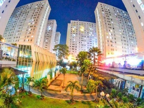 Apartment Kalibata City by Hoois Room