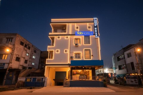 FabHotel Three Waves- Nr LB Nagar Metro Station