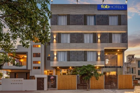 패브호텔 더 화이트 문