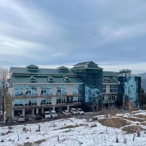 파레티 그랜드 호텔 무리